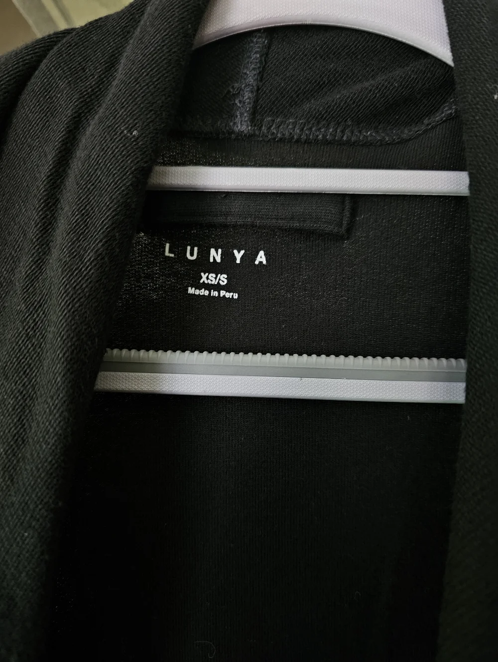 LUNYA Good In Bed Robe XS/S - Picture 10 of 15